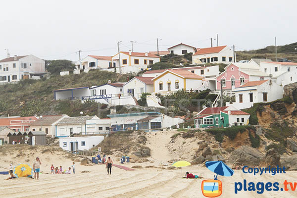 Sanitaires de la plage de Monte Clerigo à Aljezur - Portugal
